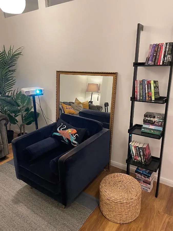 4Bed Loft Style Apartment With Privateterrace London 0*,